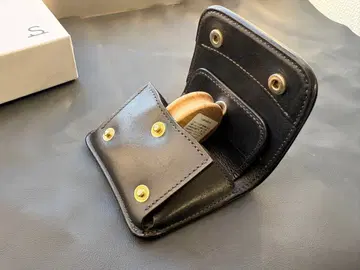 카사 CASA 풀 그레인 브라이들 가죽 블랙 와일드 스완스