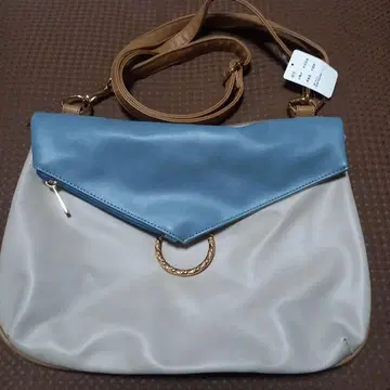 갤러리아. 파랑과 베이지 숄더백