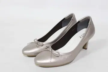 09 unity 유니티 리본 펌프스(23cm)