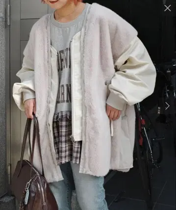 [ etsinta/에신타 ] 퍼 절개 자켓 컨디션 최상