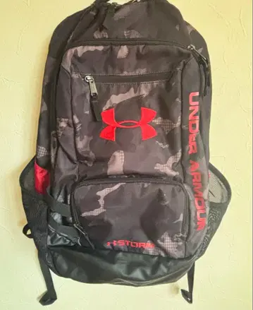 언더 아머 카모플라쥬 백팩