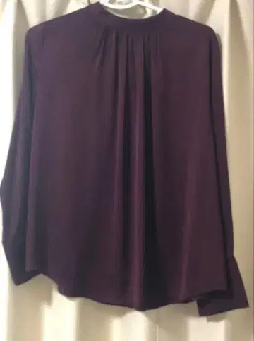 새상품급 ICB 버건디 블라우스