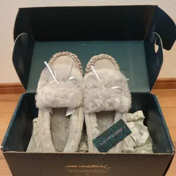 미사용 새상품 EMU Australia 라이트 그레이 모카신