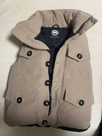 CANADA GOOSE 베이지 다운 베스트