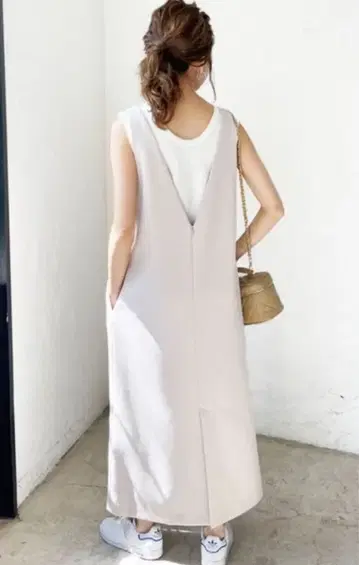 Spick & span 브이넥 원피스