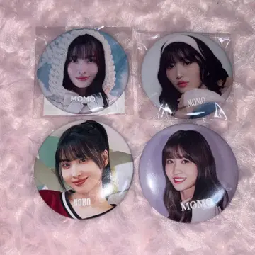 twice 모모 캔뱃지