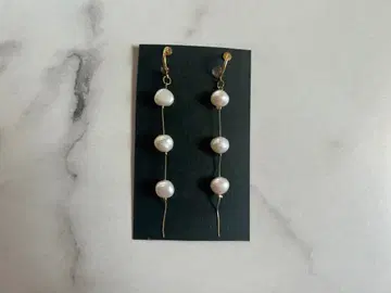 [ 새상품 ] [ 당일 발송 ] 담수 진주 스트레이트 라인 귀걸이/귀찌