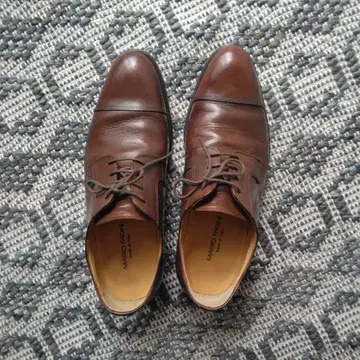 마리오 파그니 이탈리아제 비즈니스 가죽 스트레이트 팁 신발