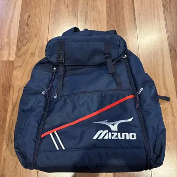 미즈노 네이비 백팩