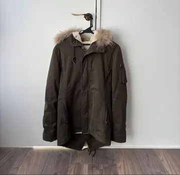 STUDIOUS 모즈 코트