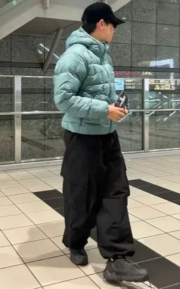 mont-bell 네쥬 다운 파카 MR