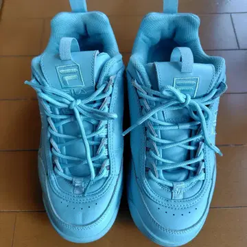 FILA 라이트 블루 스니커즈 24cm