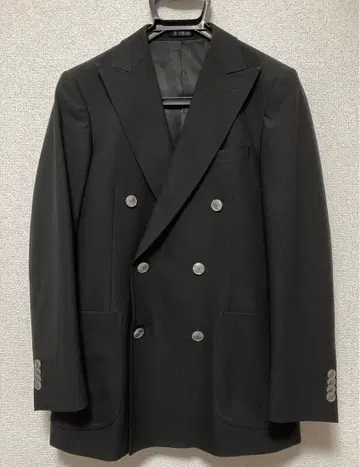 블랙 더블 브레스트 자켓