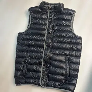 Puma 블랙 다운 베스트 M 사이즈