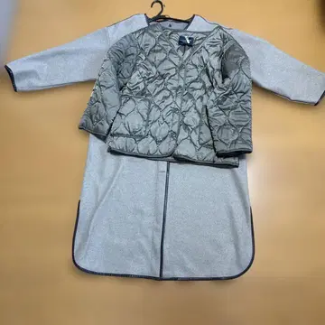 라이너 포함 멜톤 저지 V넥 코트