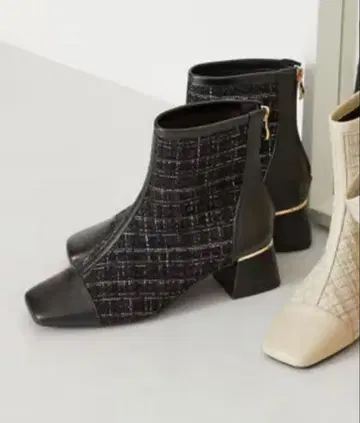 미사용 새상품 블랙 체크 무늬 숏부츠