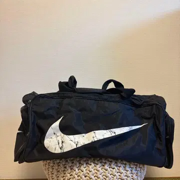 Nike 대형 블랙 보스턴 백