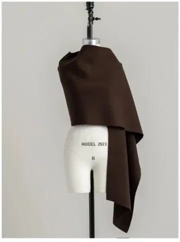 [미사용 새상품] FREY 니트 와이드 스톨 브라운