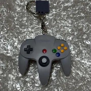 새상품 닌텐도 뮤지엄 한정판 닌텐도64 키링