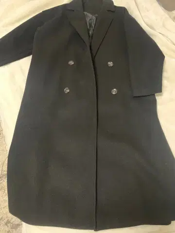 Lian 롱 코트 블랙 체스터