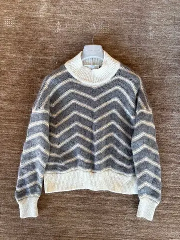 파비아나 필리피 니트