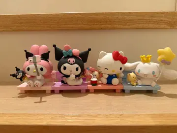 산리오 프라이스 피규어 나카요시 메모리즈 4체 세트