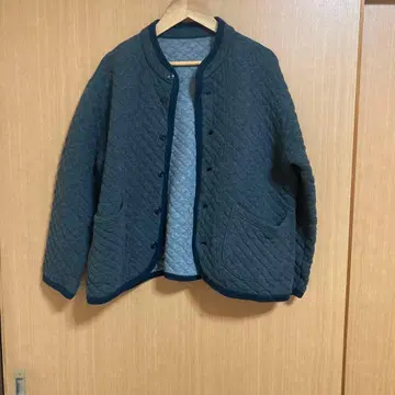 다크 그레이 퀼팅 자켓