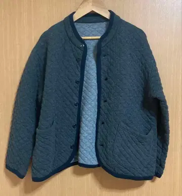 다크 그레이 퀼팅 자켓