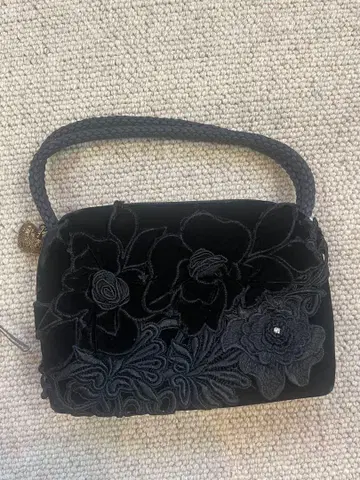 벨벳 장미 핸드백