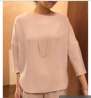 TIARA [ 멜로즈 ] 래글런 슬리브 블라우스