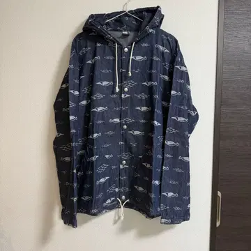 CHUMS 물고기 패턴 후드 부착 데님 자켓 XL