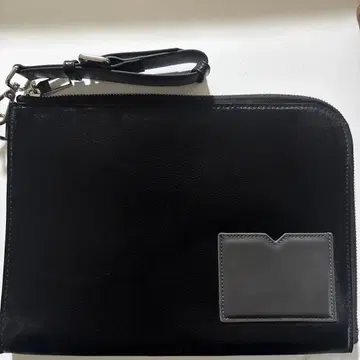 ZARA 백 태블릿 노트북 수납