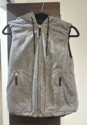 PLST 리버서블 다운 베스트