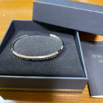 DANIEL WELLINGTON 뱅글