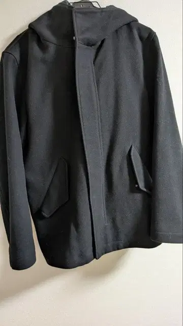 유니클로 남성용 하프 코트