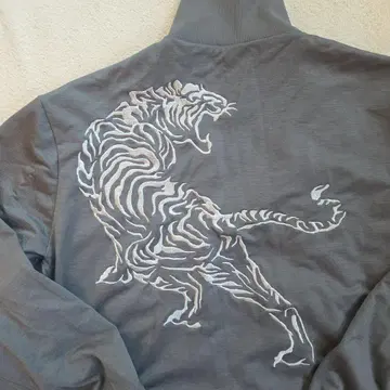 오니츠카타이거 트랙 저지