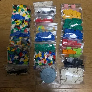 LaQ 2100개 이상 멀티 컬러 블록 부품 세트