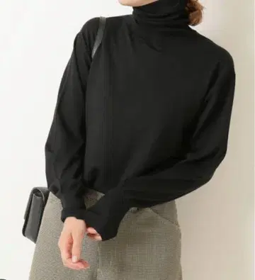 [ Spick and Span ] 18G 터틀넥 풀오버 블랙