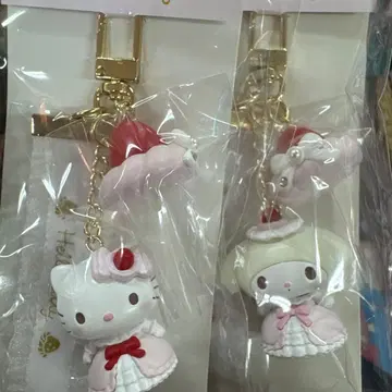 키티 마이멜로디 딸기 휘핑 케이크 키링 산리오