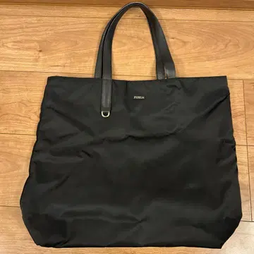 FURLA 블랙 토트백