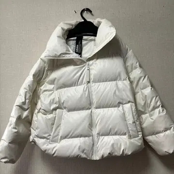 adidas 화이트 다운 자켓