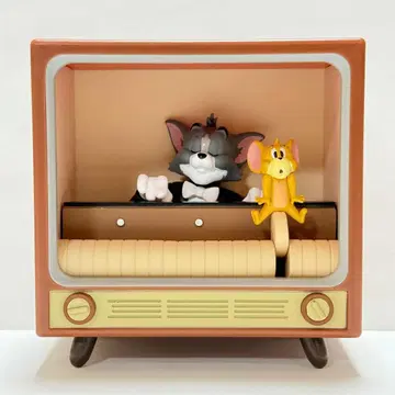 톰과 제리 52toys 클래식 모먼트 TV형 피규어