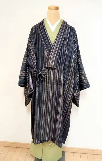 고급 순수 실크 도중기 순수 실크 몰 기모노 옷깃