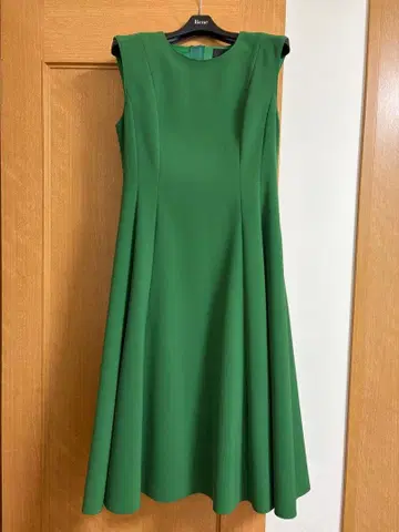 르네 핏앤플레어 원피스 34 그린