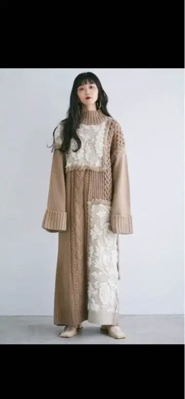 MURUA 무루아 YUKKO 콜라보 / 자카드 블록 원피스 베이지