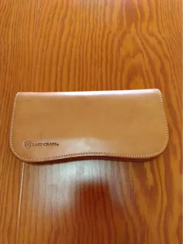 LAST CROPS 가죽 장지갑
