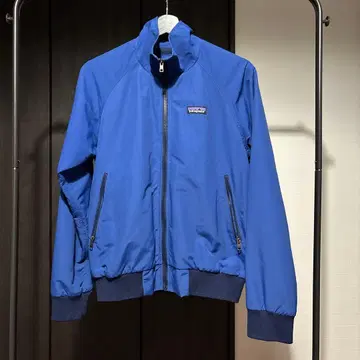 patagonia 배기 자켓 네이비