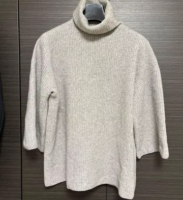 스웨터 wb 그레이 비기