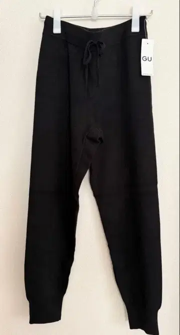 새상품 지유 GU 블랙 니트 팬츠 조거 팬츠 XL