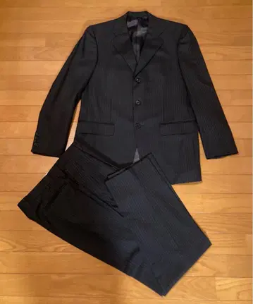 뉴요커 스트라이프 블랙 슈트 사이즈 A7 새상품급
